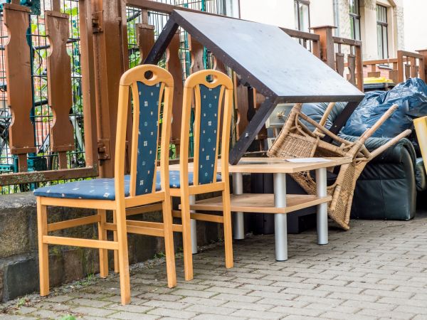 Table Disposal in Mansfield