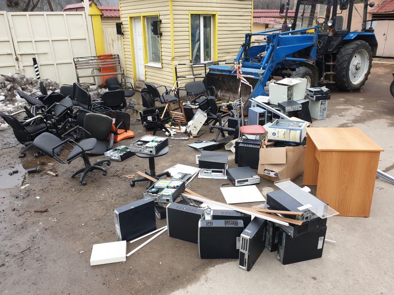 Removing Office Waste